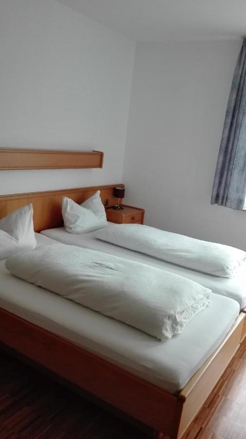 Hotel Restaurant Hirsch Schmiechen Εξωτερικό φωτογραφία